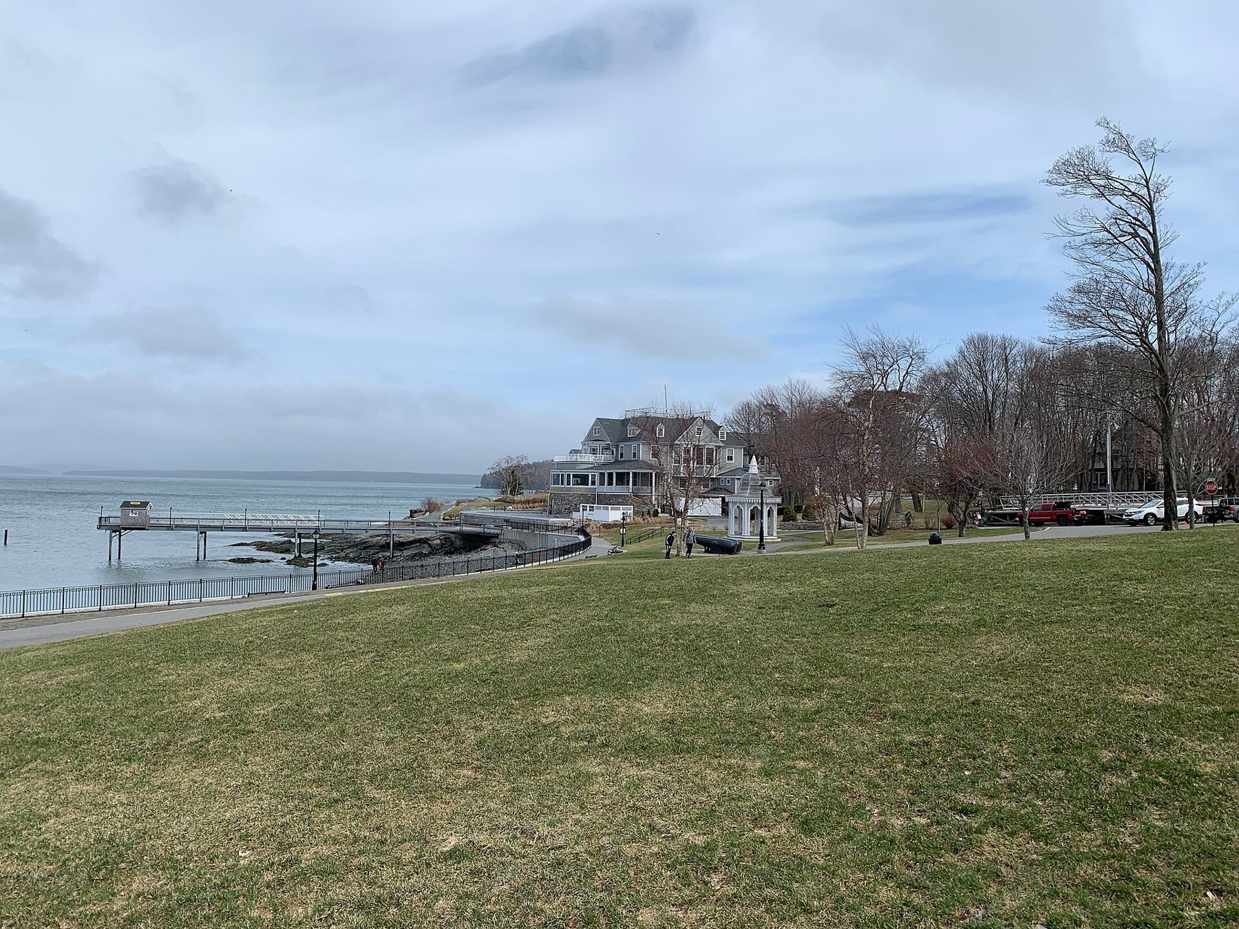 Bar Harbor Inn beyond the lawn at Agamont Park